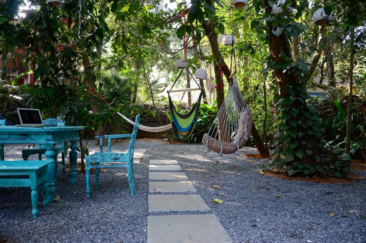 Woke Arpora Hostel Exterior photo
