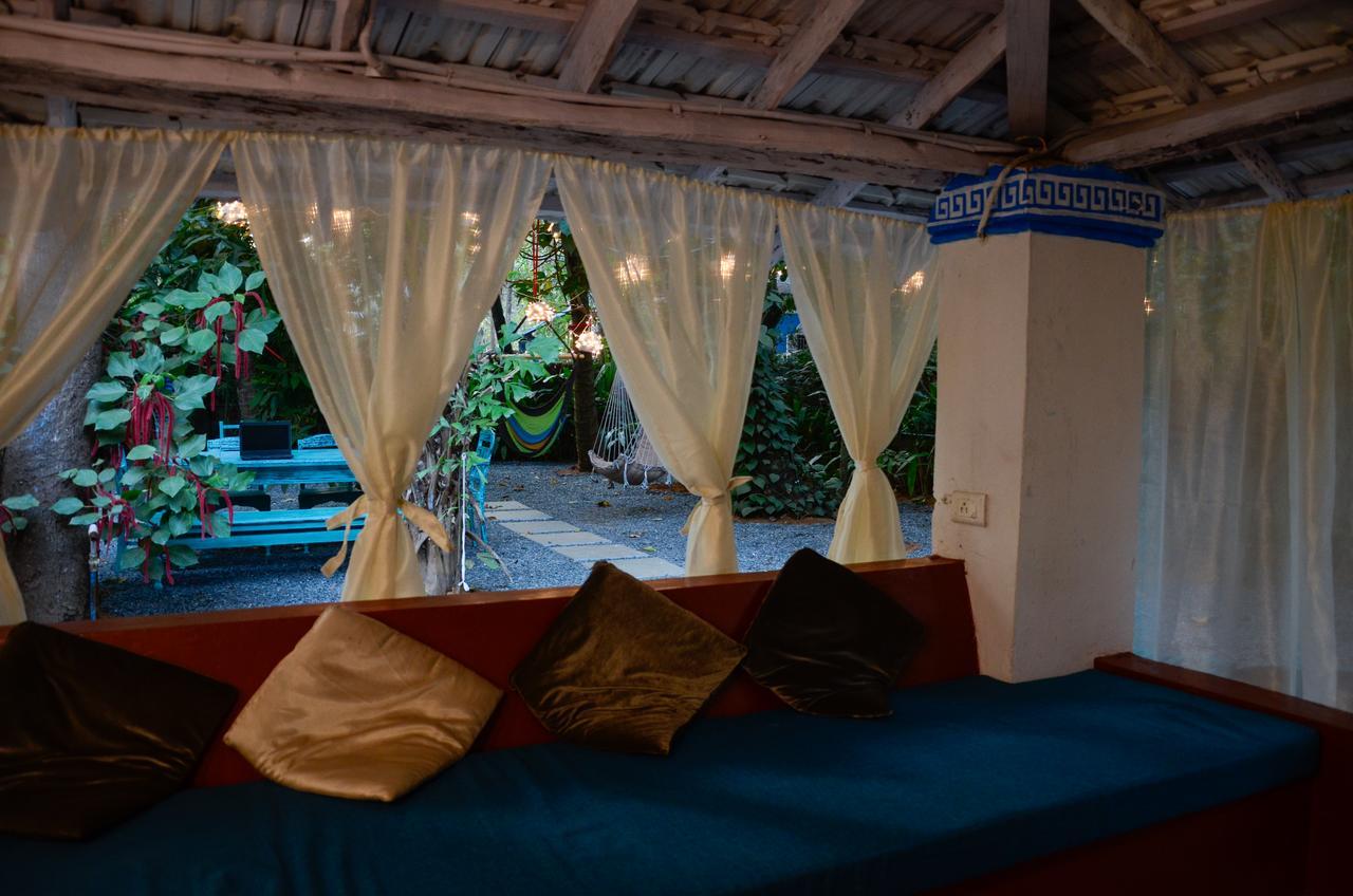 Woke Arpora Hostel Exterior photo