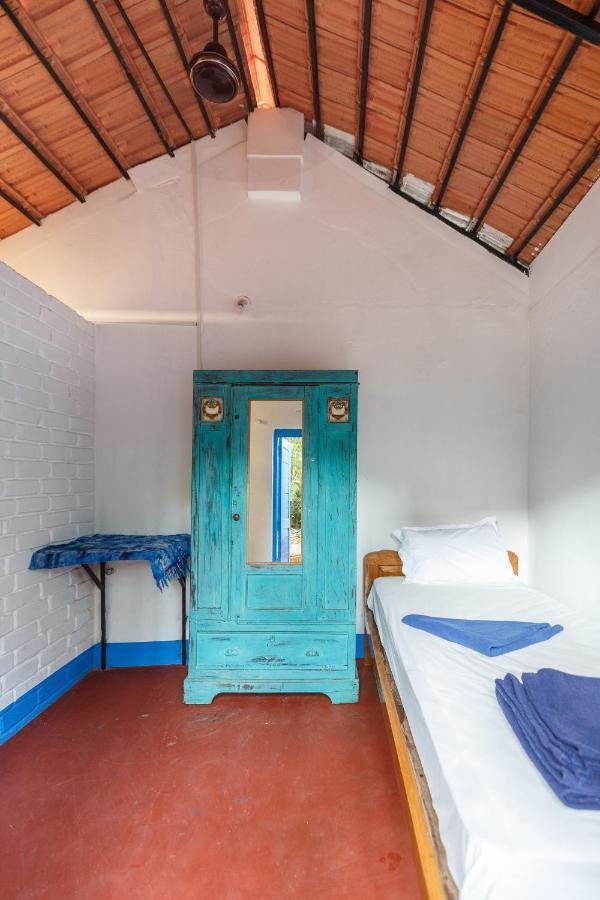 Woke Arpora Hostel Exterior photo